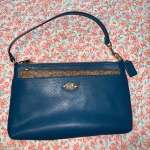 Coach wristlet Wallet